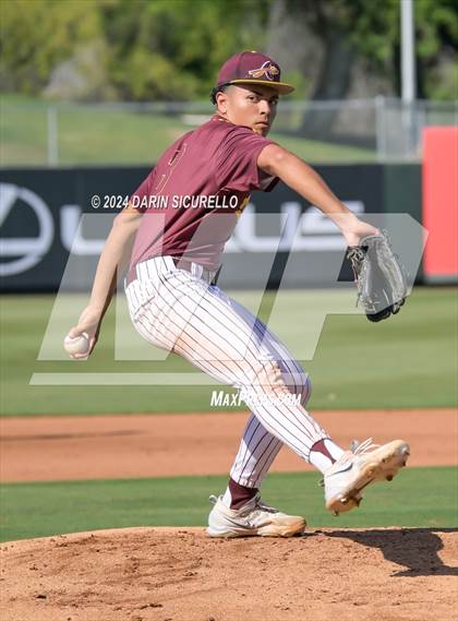 Thumbnail 3 in Nogales vs Sunrise Mountain (AIA 5A Round 3B Playoff) photogallery.