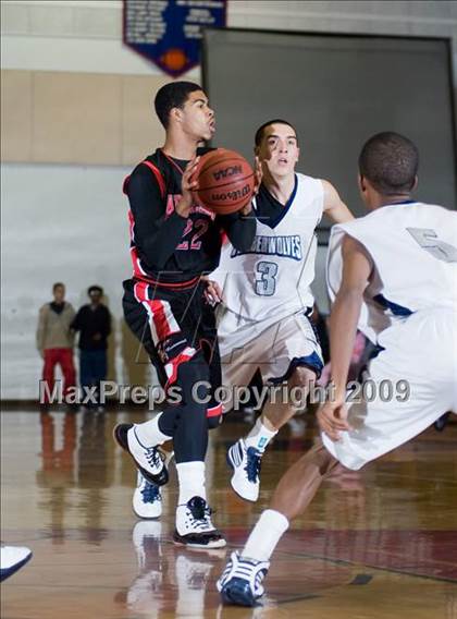 Thumbnail 2 in Clovis East vs. Centennial (Modesto Christian Holiday Hoops)  photogallery.