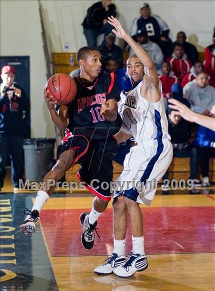Thumbnail 3 in Clovis East vs. Centennial (Modesto Christian Holiday Hoops)  photogallery.