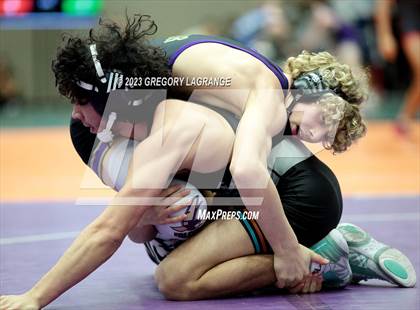 Thumbnail 3 in UIL 6A Region 1 Championships photogallery.