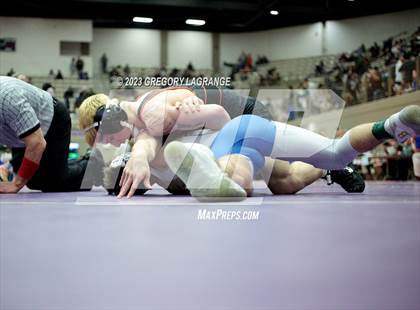 Thumbnail 3 in UIL 6A Region 1 Championships photogallery.