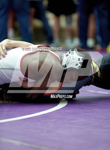Thumbnail 3 in UIL 6A Region 1 Championships photogallery.