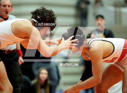 Thumbnail 3 in UIL 6A Region 1 Championships photogallery.