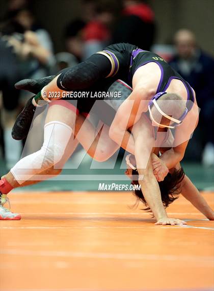 Thumbnail 3 in UIL 6A Region 1 Championships photogallery.