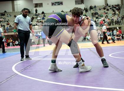 Thumbnail 1 in UIL 6A Region 1 Championships photogallery.