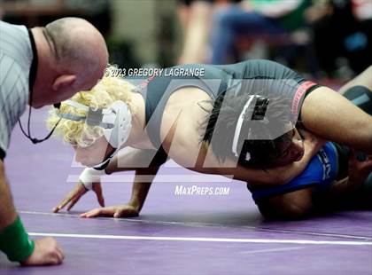 Thumbnail 3 in UIL 6A Region 1 Championships photogallery.