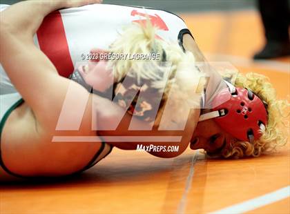 Thumbnail 2 in UIL 6A Region 1 Championships photogallery.