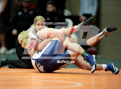 Thumbnail 2 in UIL 6A Region 1 Championships photogallery.