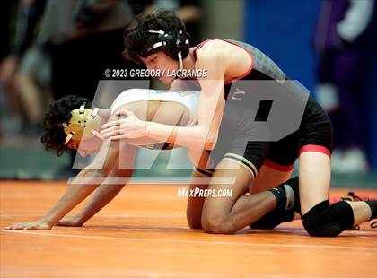 Thumbnail 2 in UIL 6A Region 1 Championships photogallery.