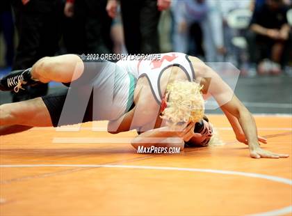 Thumbnail 3 in UIL 6A Region 1 Championships photogallery.