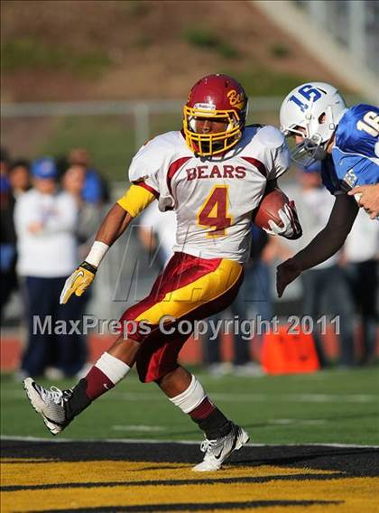 Thumbnail 2 in Menlo-Atherton vs. Serra (CIF CCS D2 Final) photogallery.