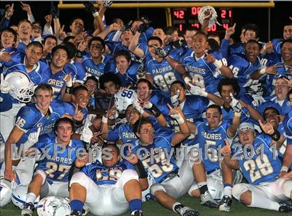 Thumbnail 1 in Menlo-Atherton vs. Serra (CIF CCS D2 Final) photogallery.