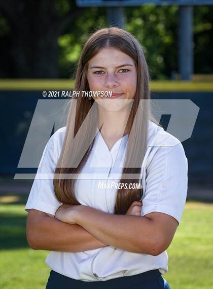 Thumbnail 2 in Oak Ridge (Team & Individual Photos) photogallery.