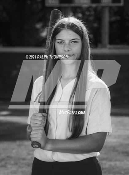 Thumbnail 3 in Oak Ridge (Team & Individual Photos) photogallery.