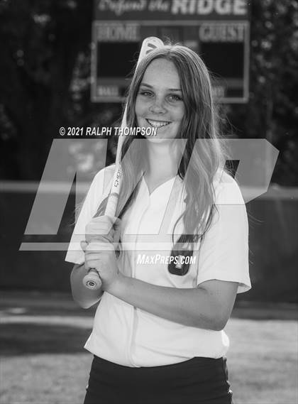 Thumbnail 2 in Oak Ridge (Team & Individual Photos) photogallery.
