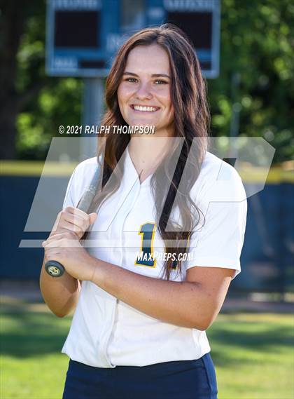 Thumbnail 1 in Oak Ridge (Team & Individual Photos) photogallery.