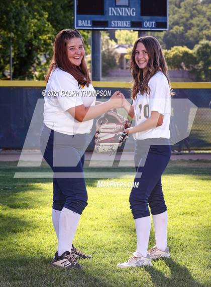 Thumbnail 1 in Oak Ridge (Team & Individual Photos) photogallery.