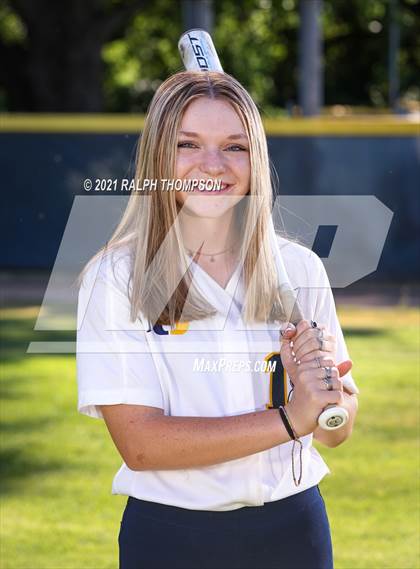 Thumbnail 3 in Oak Ridge (Team & Individual Photos) photogallery.