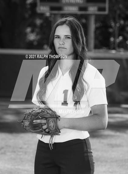 Thumbnail 2 in Oak Ridge (Team & Individual Photos) photogallery.