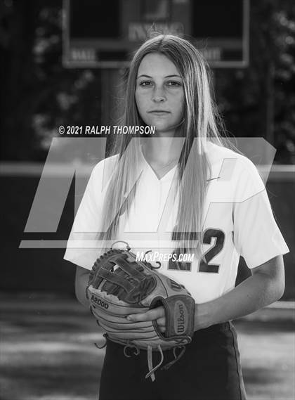 Thumbnail 1 in Oak Ridge (Team & Individual Photos) photogallery.
