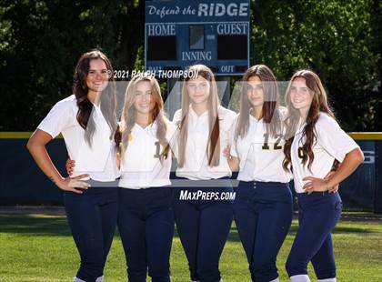 Thumbnail 1 in Oak Ridge (Team & Individual Photos) photogallery.