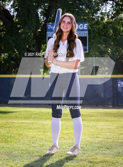 Thumbnail 2 in Oak Ridge (Team & Individual Photos) photogallery.
