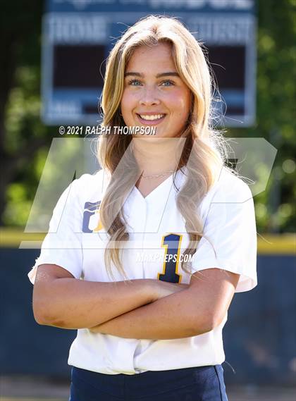Thumbnail 3 in Oak Ridge (Team & Individual Photos) photogallery.