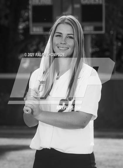 Thumbnail 3 in Oak Ridge (Team & Individual Photos) photogallery.