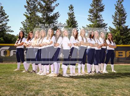 Thumbnail 1 in Oak Ridge (Team & Individual Photos) photogallery.
