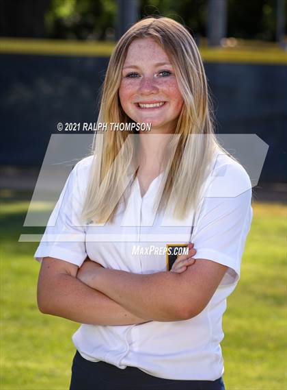 Thumbnail 3 in Oak Ridge (Team & Individual Photos) photogallery.