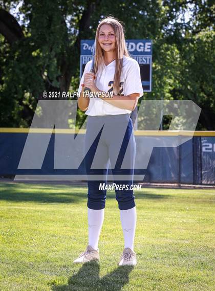 Thumbnail 3 in Oak Ridge (Team & Individual Photos) photogallery.