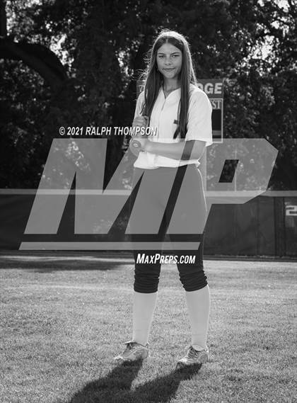 Thumbnail 2 in Oak Ridge (Team & Individual Photos) photogallery.