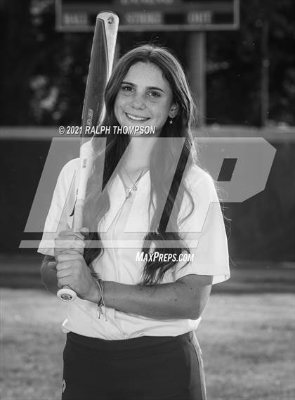 Thumbnail 1 in Oak Ridge (Team & Individual Photos) photogallery.