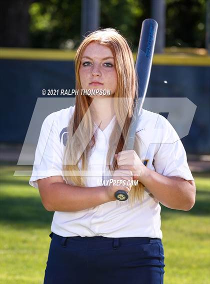 Thumbnail 1 in Oak Ridge (Team & Individual Photos) photogallery.