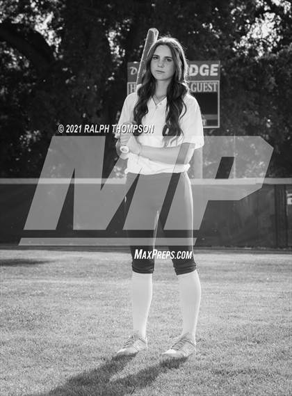 Thumbnail 2 in Oak Ridge (Team & Individual Photos) photogallery.