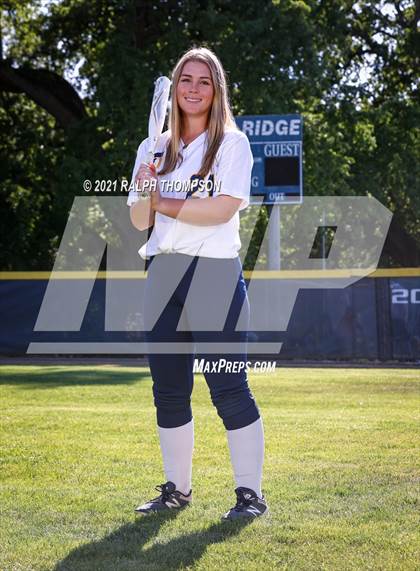 Thumbnail 3 in Oak Ridge (Team & Individual Photos) photogallery.