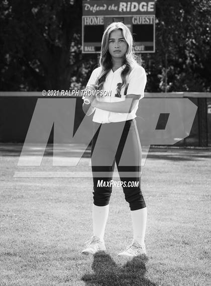 Thumbnail 1 in Oak Ridge (Team & Individual Photos) photogallery.