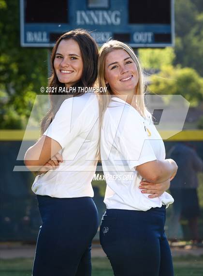 Thumbnail 2 in Oak Ridge (Team & Individual Photos) photogallery.