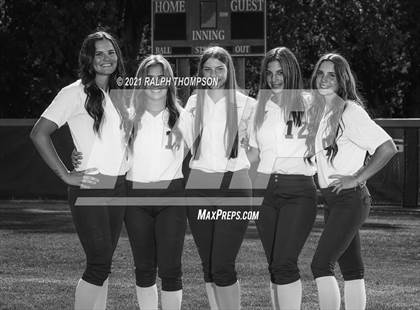 Thumbnail 2 in Oak Ridge (Team & Individual Photos) photogallery.