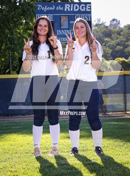 Thumbnail 3 in Oak Ridge (Team & Individual Photos) photogallery.