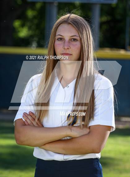 Thumbnail 2 in Oak Ridge (Team & Individual Photos) photogallery.