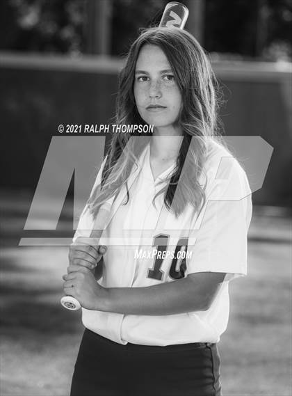 Thumbnail 2 in Oak Ridge (Team & Individual Photos) photogallery.