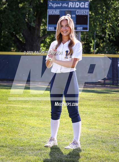 Thumbnail 2 in Oak Ridge (Team & Individual Photos) photogallery.