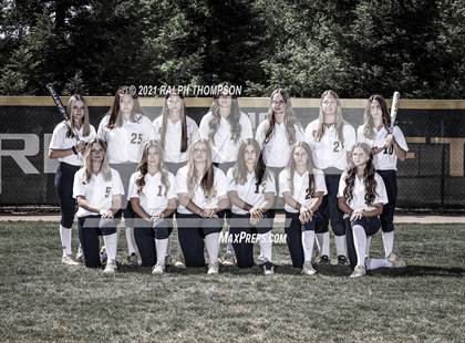 Thumbnail 2 in Oak Ridge (Team & Individual Photos) photogallery.