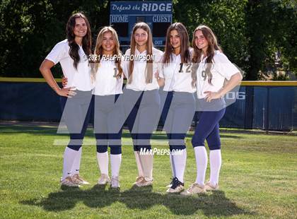 Thumbnail 3 in Oak Ridge (Team & Individual Photos) photogallery.