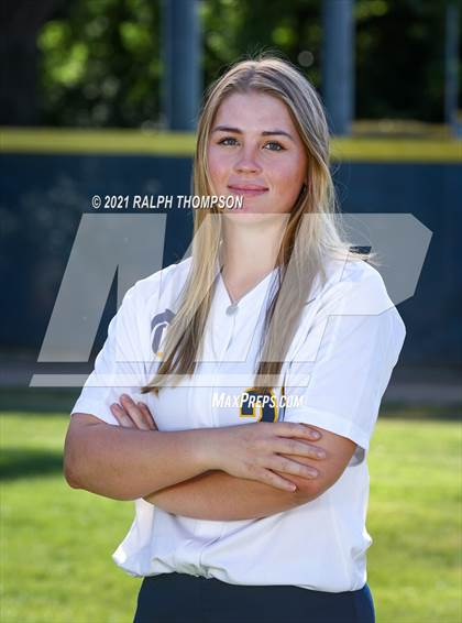 Thumbnail 2 in Oak Ridge (Team & Individual Photos) photogallery.
