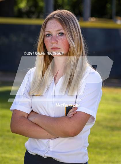 Thumbnail 2 in Oak Ridge (Team & Individual Photos) photogallery.