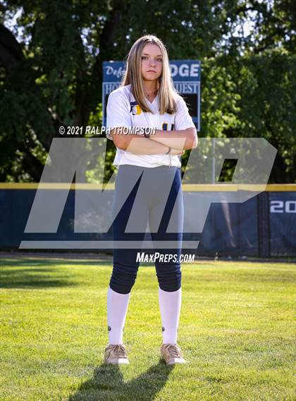 Thumbnail 3 in Oak Ridge (Team & Individual Photos) photogallery.