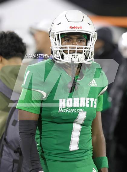 Thumbnail 3 in Lincoln vs. Pittsburg (CIF State Division 1-AA Final) photogallery.