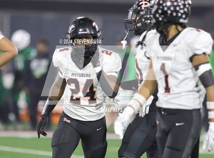 Thumbnail 3 in Lincoln vs. Pittsburg (CIF State Division 1-AA Final) photogallery.